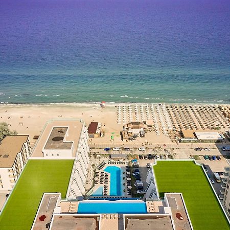 Crystal Beach - Infinity Pool & Spa Resort Năvodari Buitenkant foto